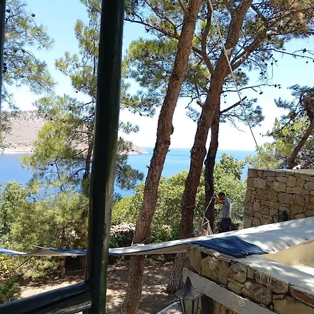 Petrino 1 - Traditional Lerian House Vakantiehuis